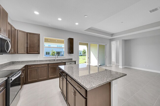 Building Photo - 13777 Prickly Cone Cv