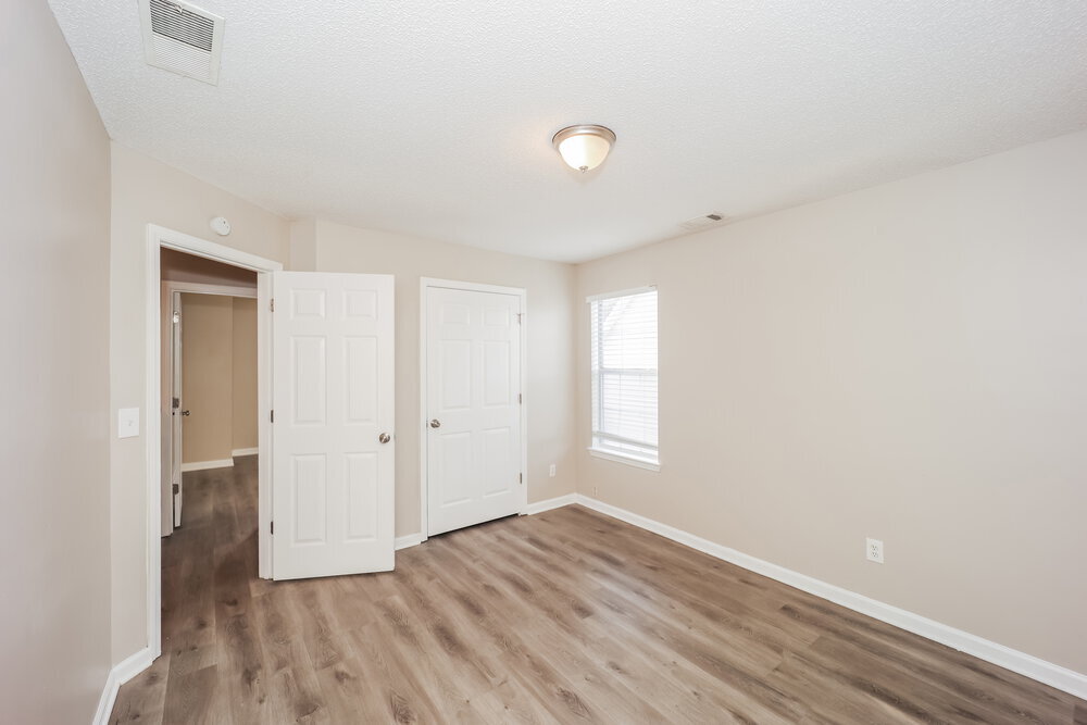 Building Photo - 3661 Colonnade Ct