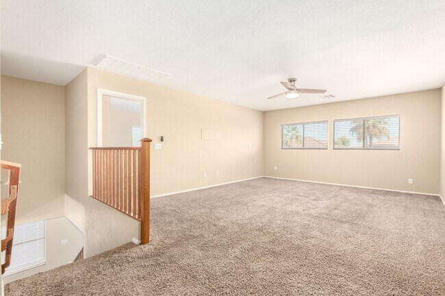 Building Photo - Spacious & Elegant Home with Resort-Style Backyard in Gated Community