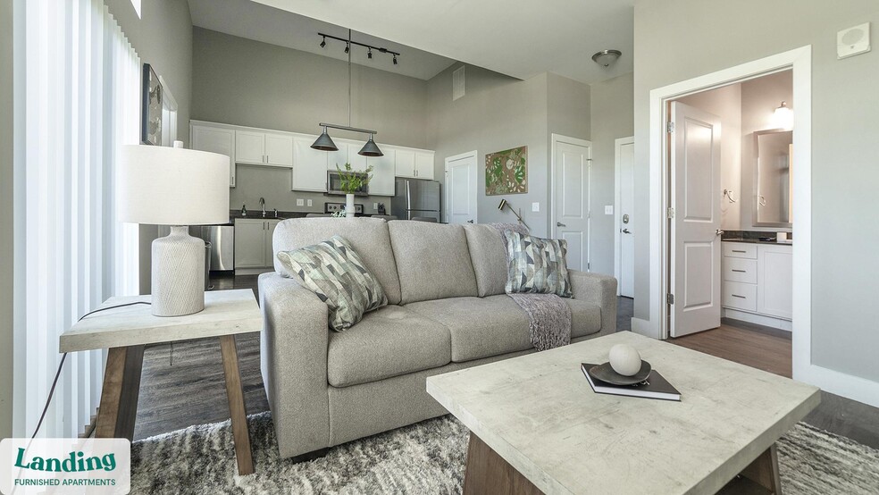 Building Photo - 41 E 9th Ave