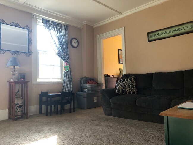 Building Photo - 50-52 Colby Rd