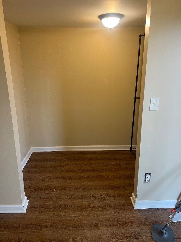 Building Photo - 4837 Cascade Dr