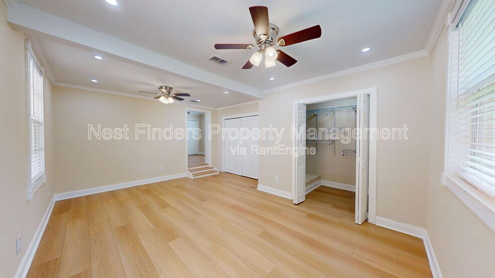 Building Photo - 1455 Riverbirch Ln