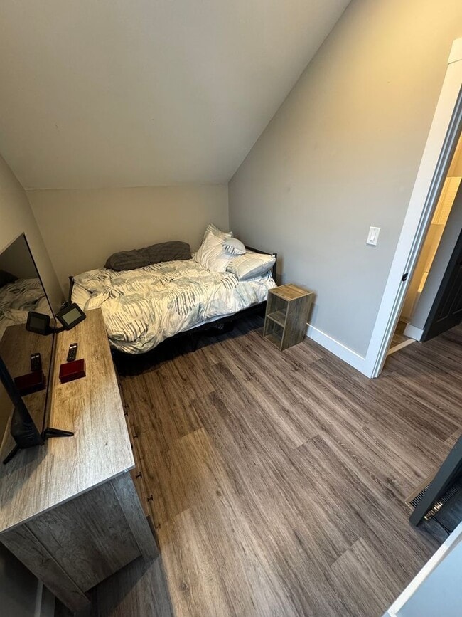 Building Photo - 5148 Dearborn St