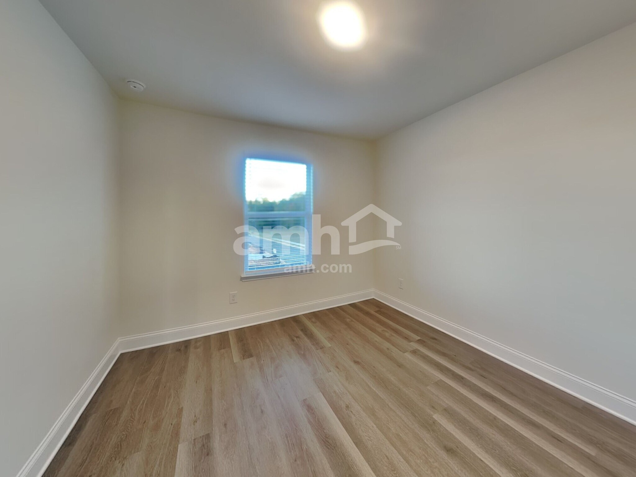 Building Photo - 830 Jubilation St