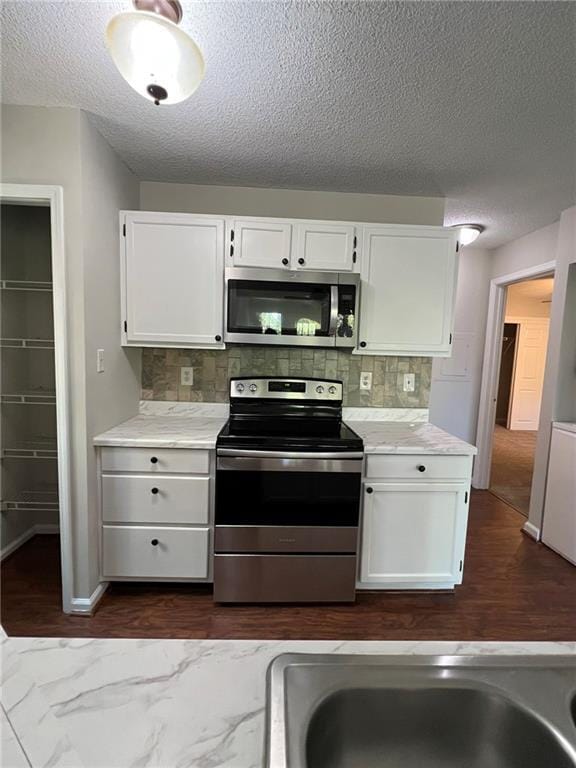 Building Photo - 1213 Waterville Ct