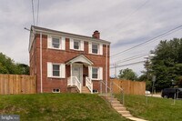 Building Photo - 10026 Lorain Ave