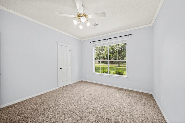Building Photo - 2452 Ripplewood Dr