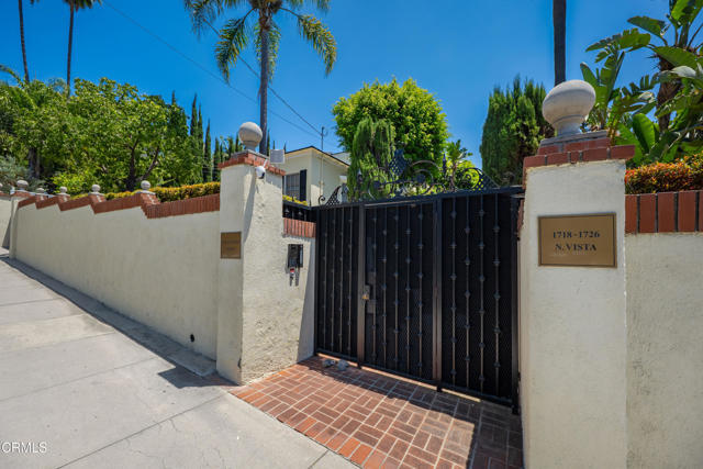 Building Photo - 1720 N Vista St
