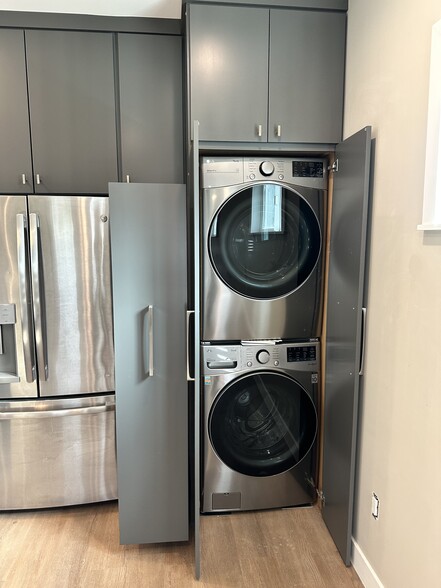 Building Photo - 5644 Printwood Way