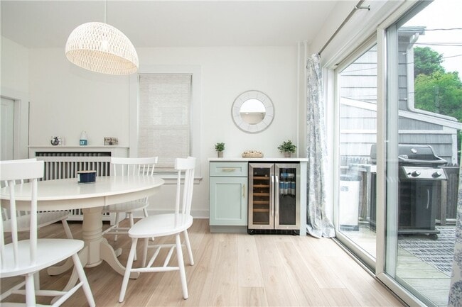 Building Photo - 33 Slocum St