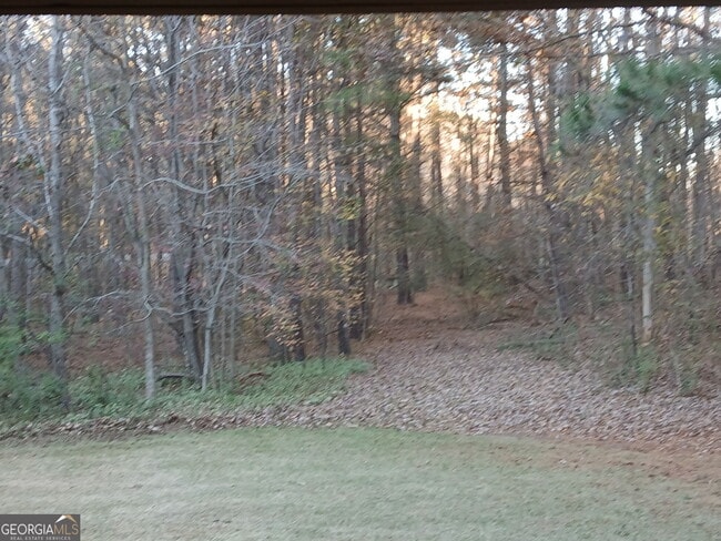 Building Photo - 235 Jenkins Rd