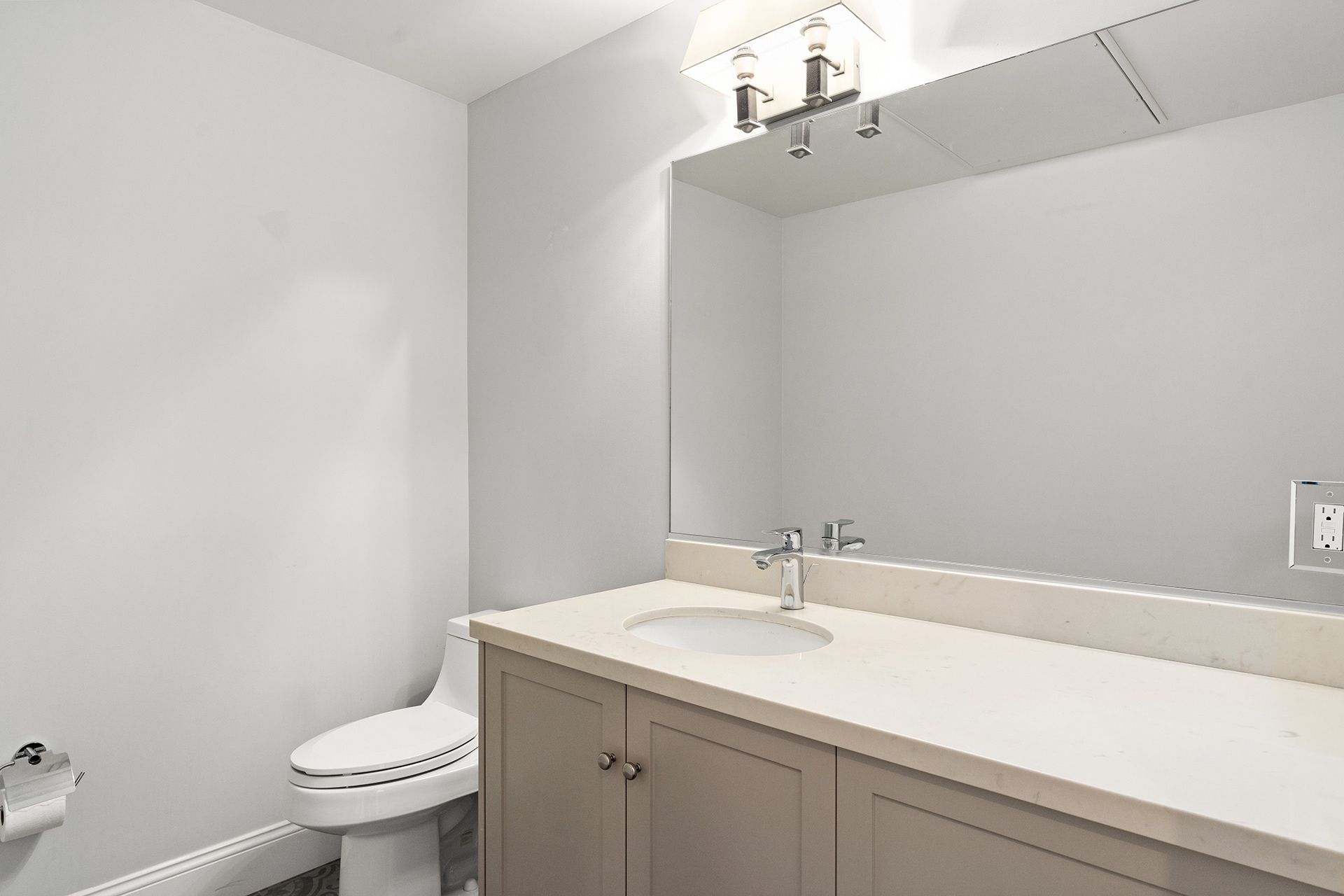 Building Photo - 158 S Sierra Madre Blvd