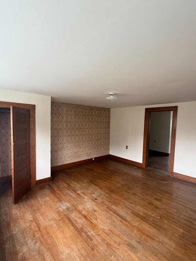 Building Photo - oliv3574