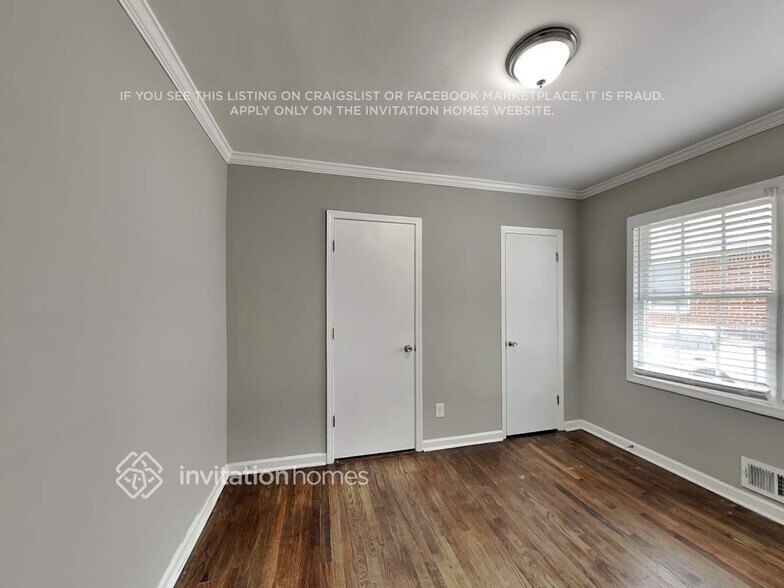 Building Photo - 3450 Glenwood Rd