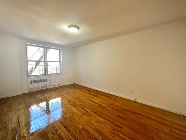 Building Photo - 1 bedroom in Flushing NY 11355