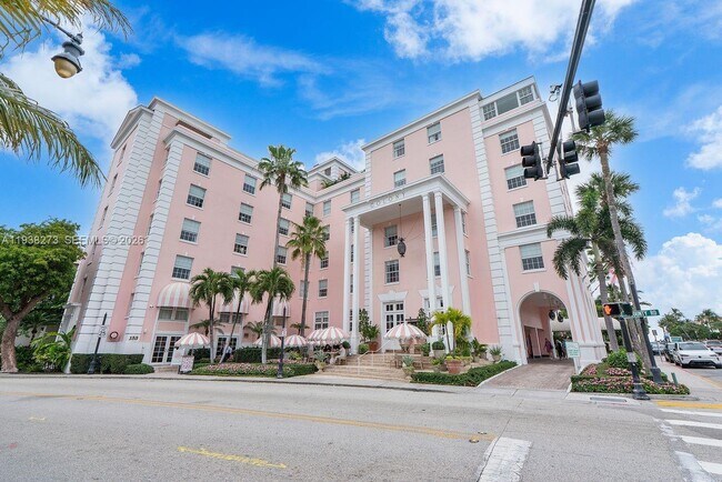 Building Photo - 226 Chilean Ave