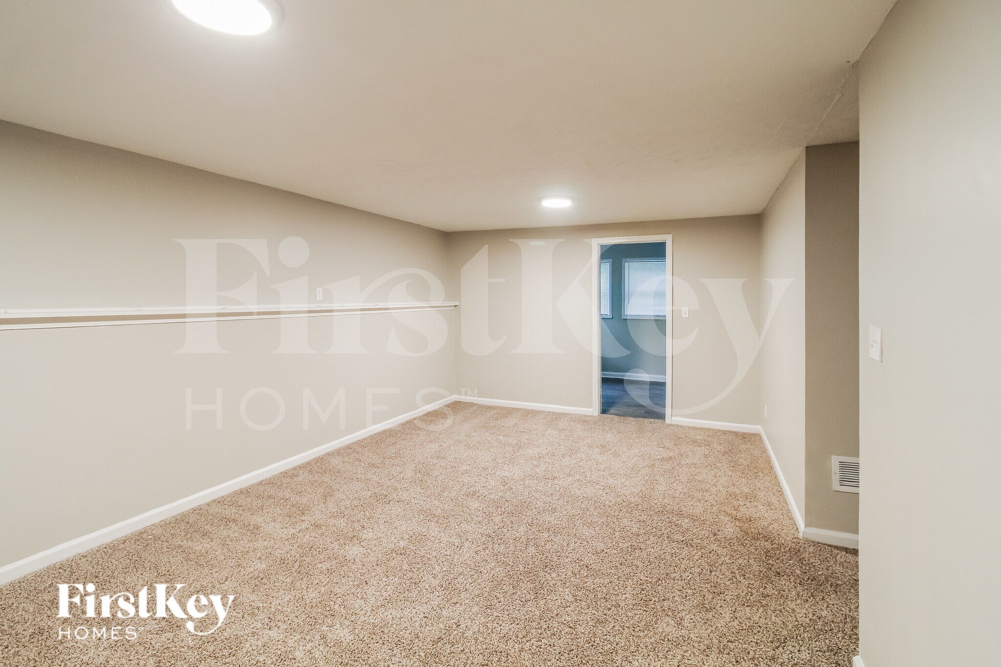 Building Photo - 732 Harness Ct
