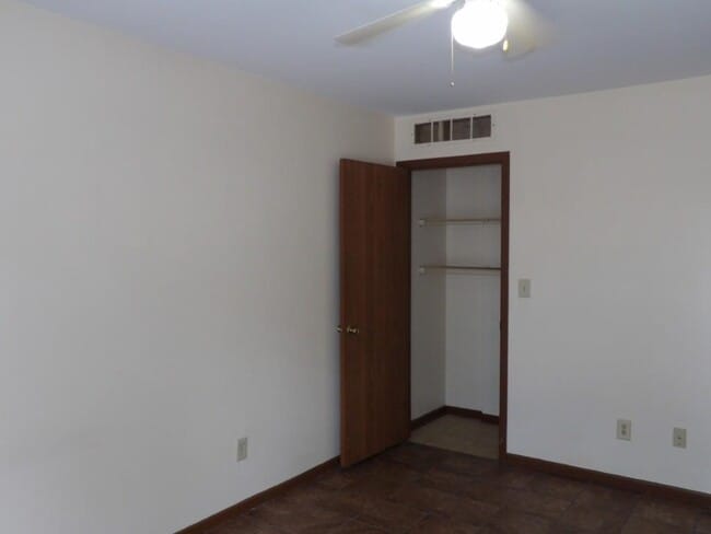 Building Photo - 3450 Macklen Rd