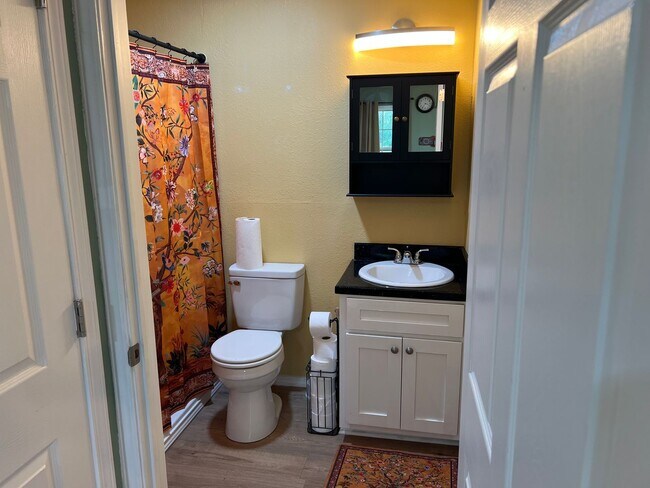 Building Photo - Tiny Home Elegance