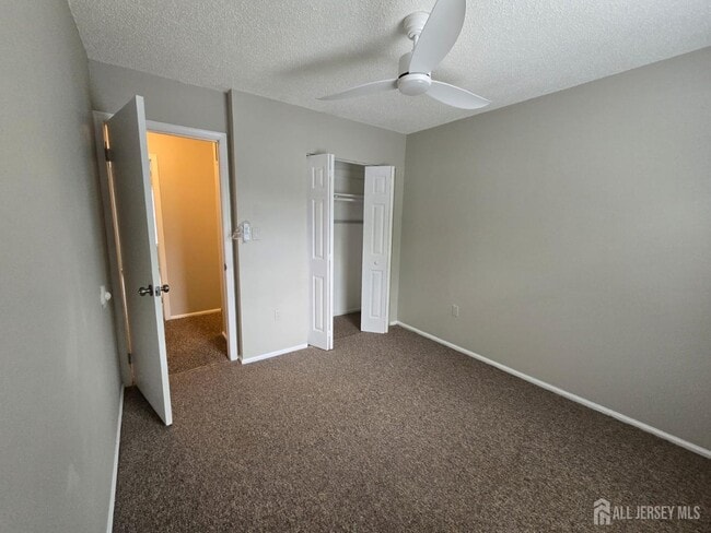 Building Photo - 452 Harwick Ct
