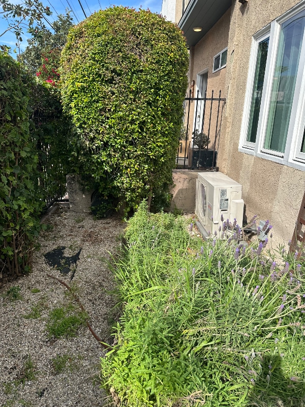 Building Photo - 6071 Lexington Ave