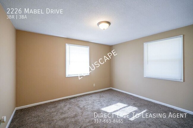 Building Photo - 2226 Mabel Dr