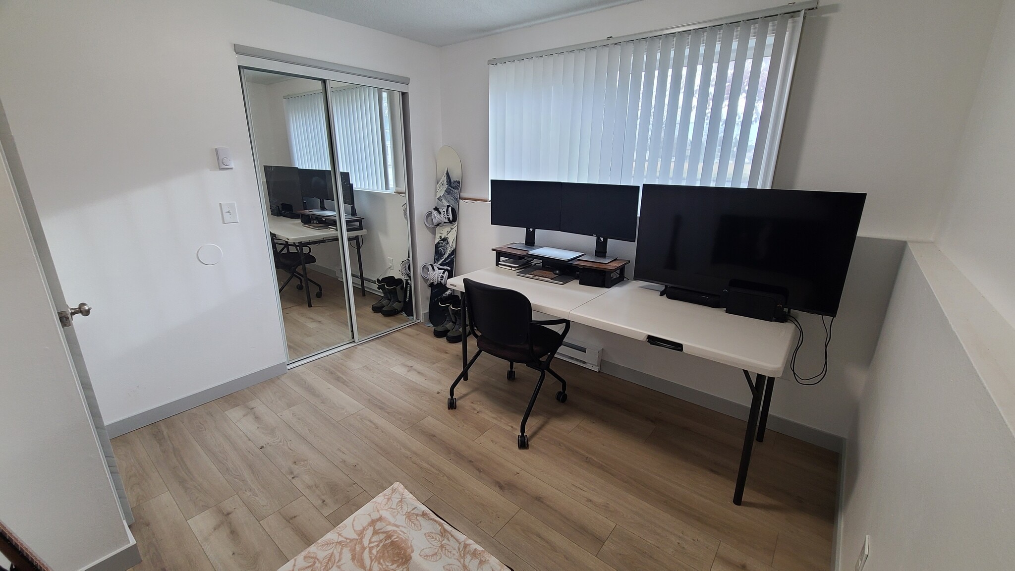 Building Photo - 2404 N Hamilton St