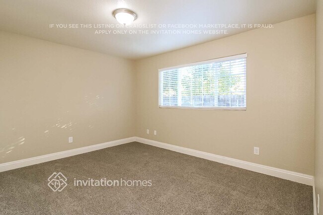 Building Photo - 4430 Bollenbacher Ave