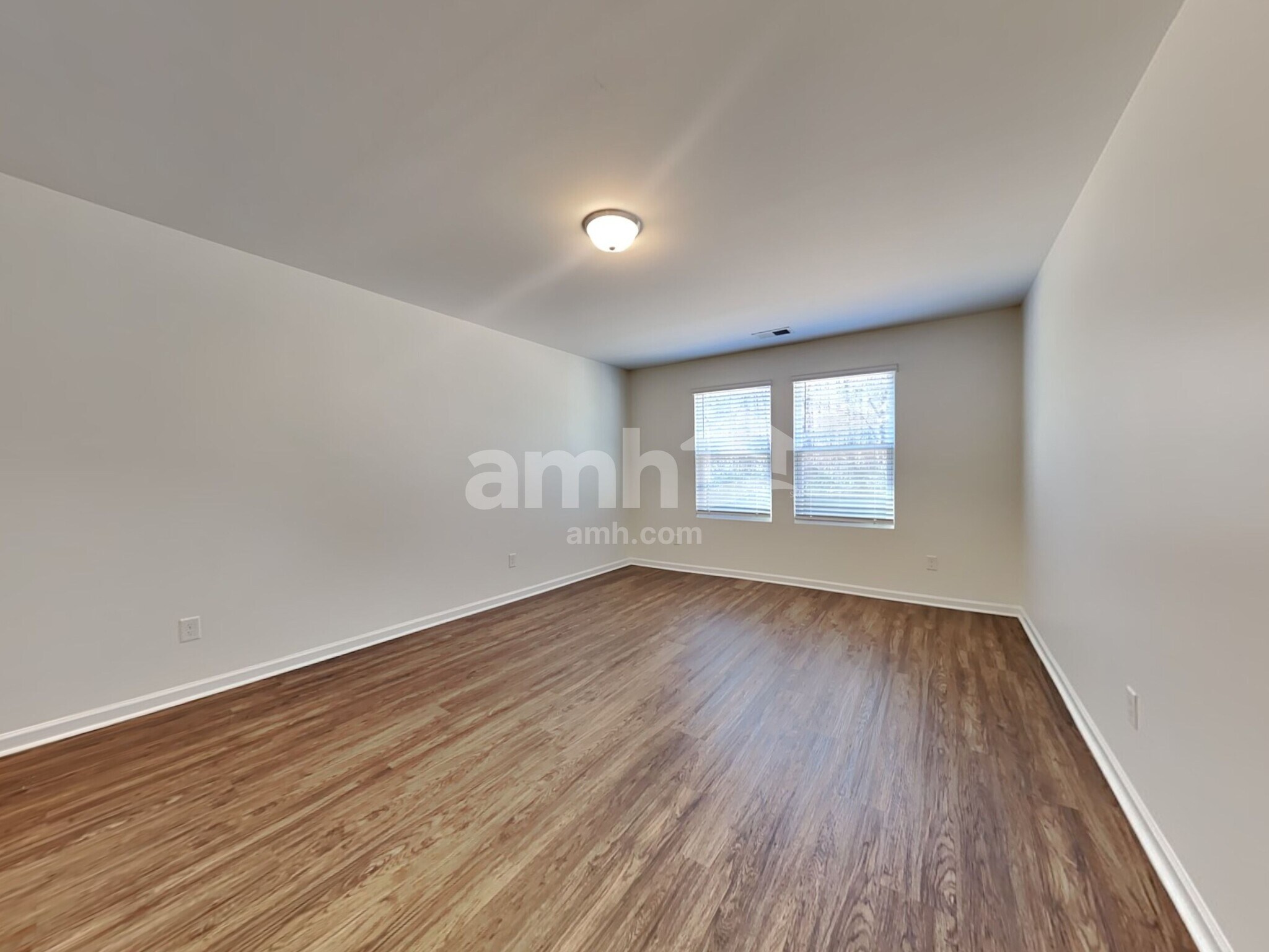 Building Photo - 115 Orion Way