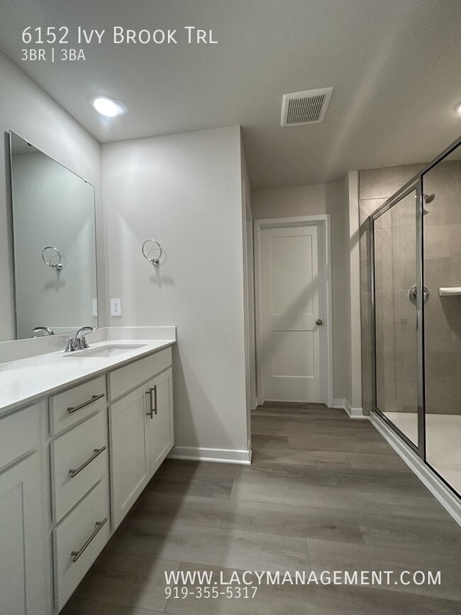 Building Photo - 6152 Ivy Brk Trl