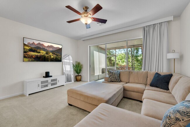 Building Photo - Townhome with Conservation View in The Bay at Cypress Creek!
