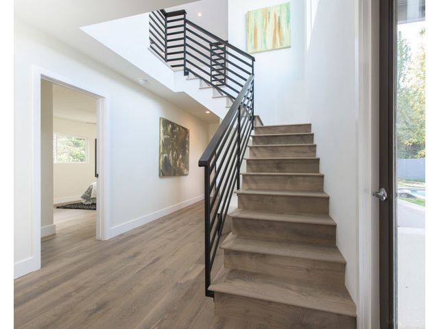 Building Photo - 15672 Castlewoods Dr