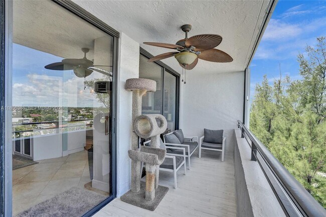 Building Photo - 1500 N Ocean Blvd