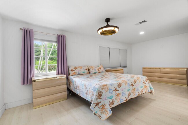 Building Photo - 5516 Colbright Rd