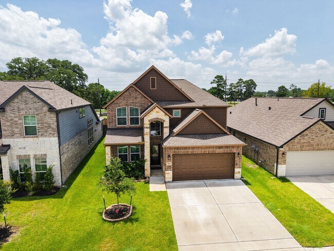 Building Photo - 5511 Gothic Oak Dr