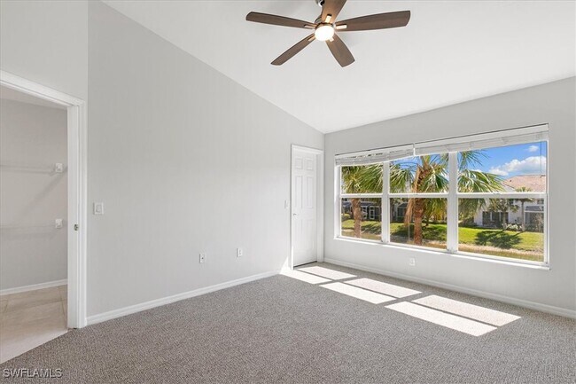 Building Photo - 839 Hampton Cir