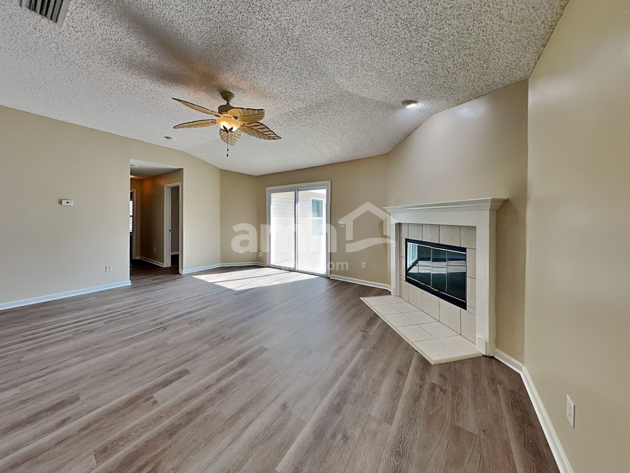 Building Photo - 509 Chancellor Dr W