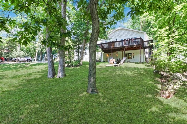 Building Photo - 543 Oakwood Trail