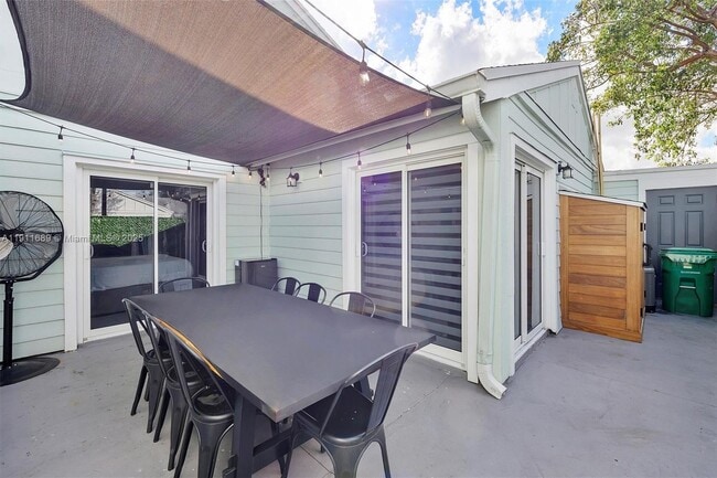 Building Photo - 13713 SW 149th Cir Ln