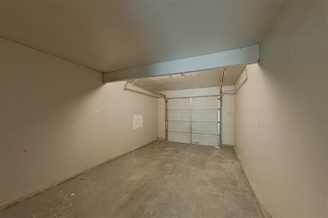 Building Photo - 4204 Pepperbush Dr
