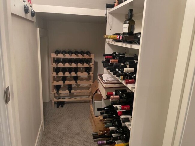 Building Photo - Immaculate and Updated Mid Century Home in...