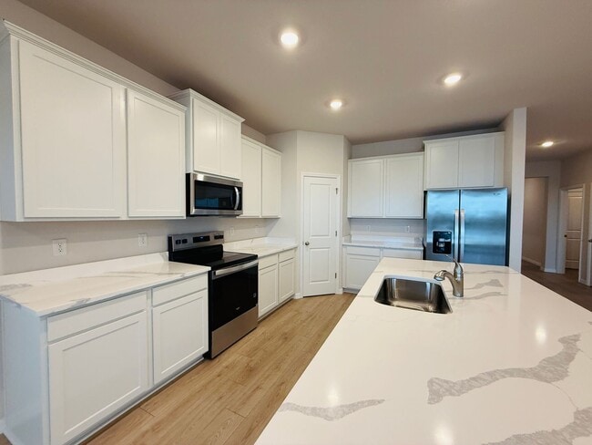 Building Photo - New build -  Be the 1st to move into this 4 bedroom home in Parish!