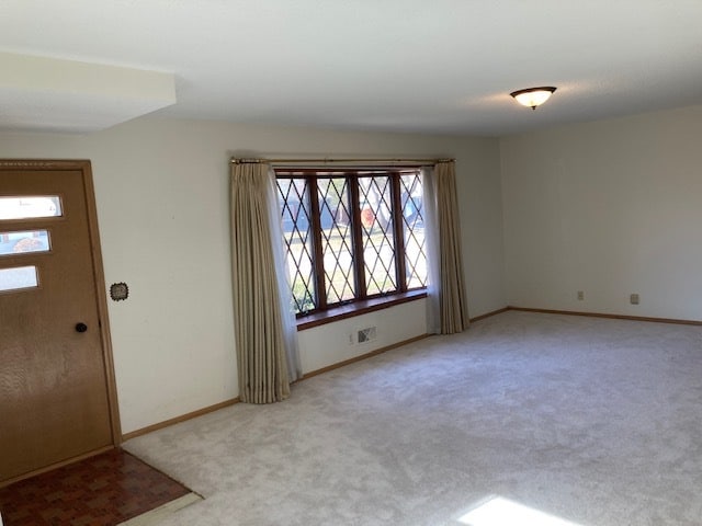 Building Photo - 6224 Kyle Ave N