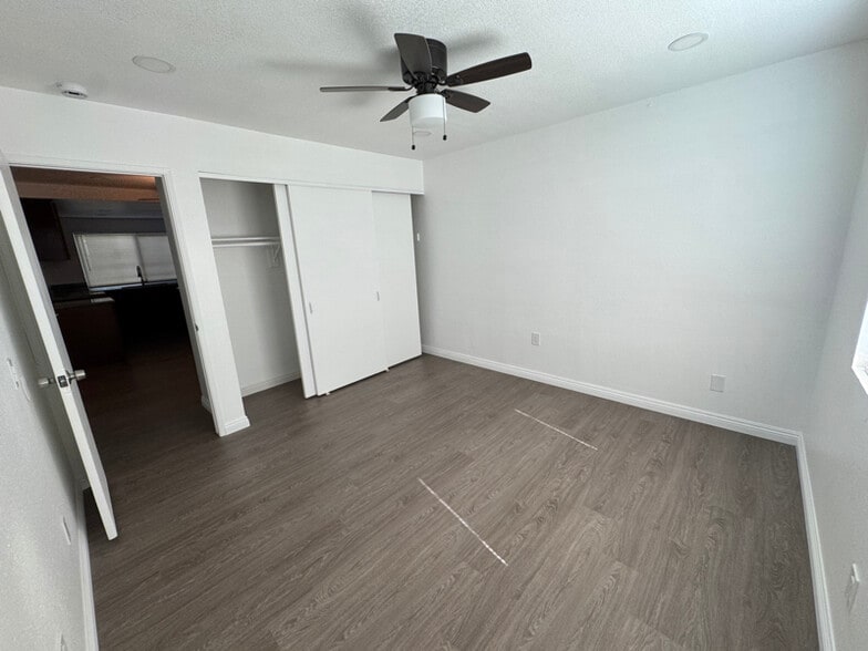 Building Photo - 8740 Lomita Dr