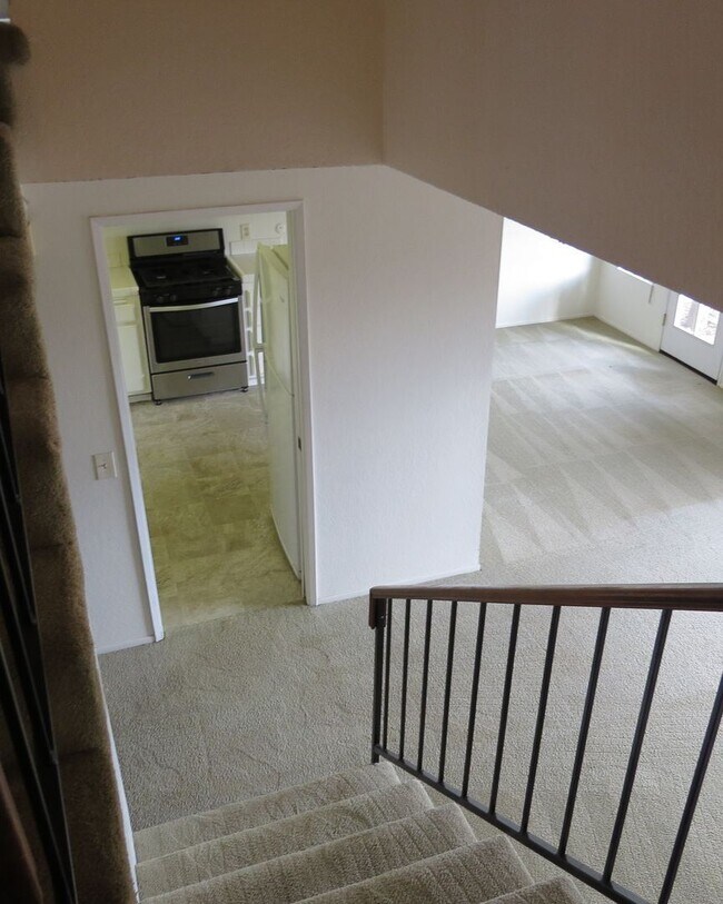 Building Photo - 2 br, 2.5 bath House - 842 Huasna Road