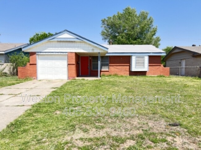 Building Photo - 2909 SW 65th Pl
