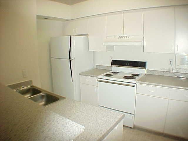 Building Photo - 2201 Metropolitan Way