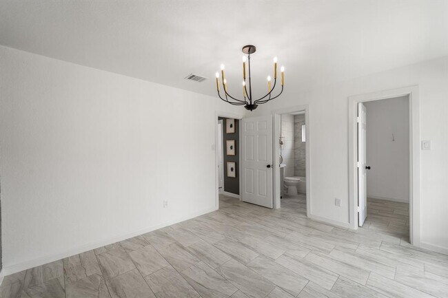Building Photo - 11819 Ryewater Dr