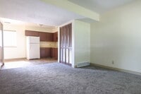 Building Photo - 3029 S 68th Ct